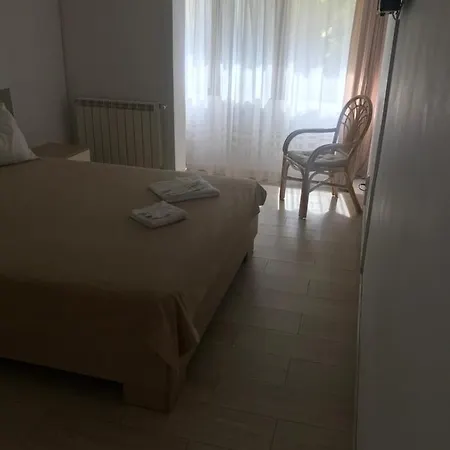 Quarto em Acomodações Particulares De Inchiriat Bucura 5-6