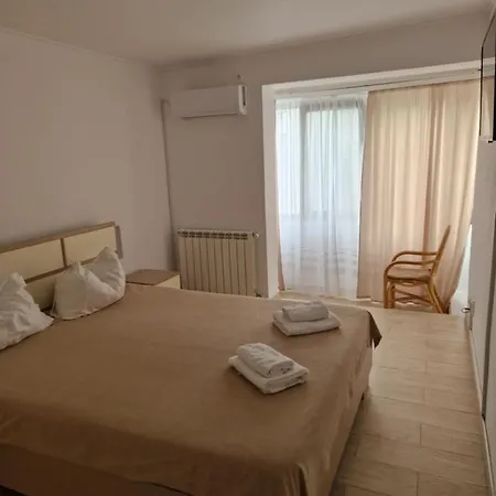 Quarto em Acomodações Particulares De Inchiriat Bucura 5-6 Venus