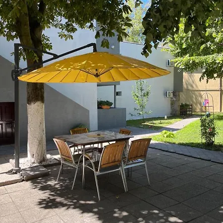 De Inchiriat Bucura 5-6 Rum i privatbostad Venus