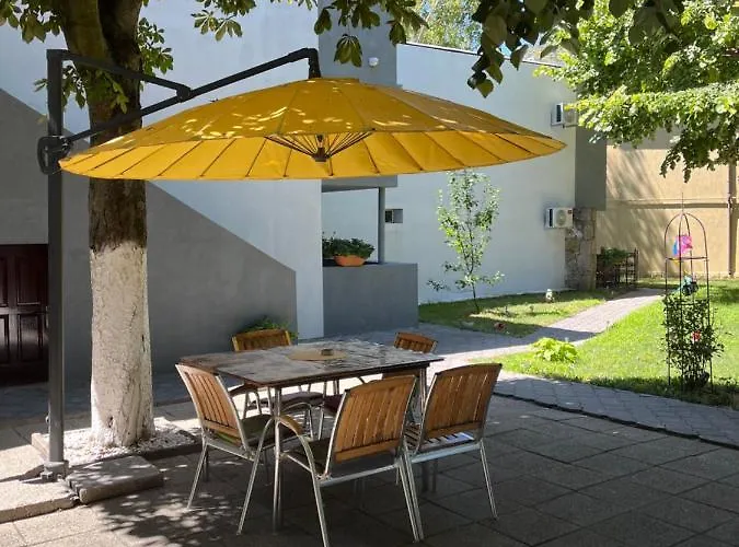 De Inchiriat Bucura 5-6 Ubytování v soukromí Venus