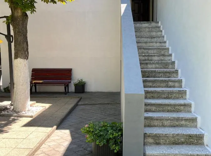 De Inchiriat Bucura 5-6 Ubytování v soukromí